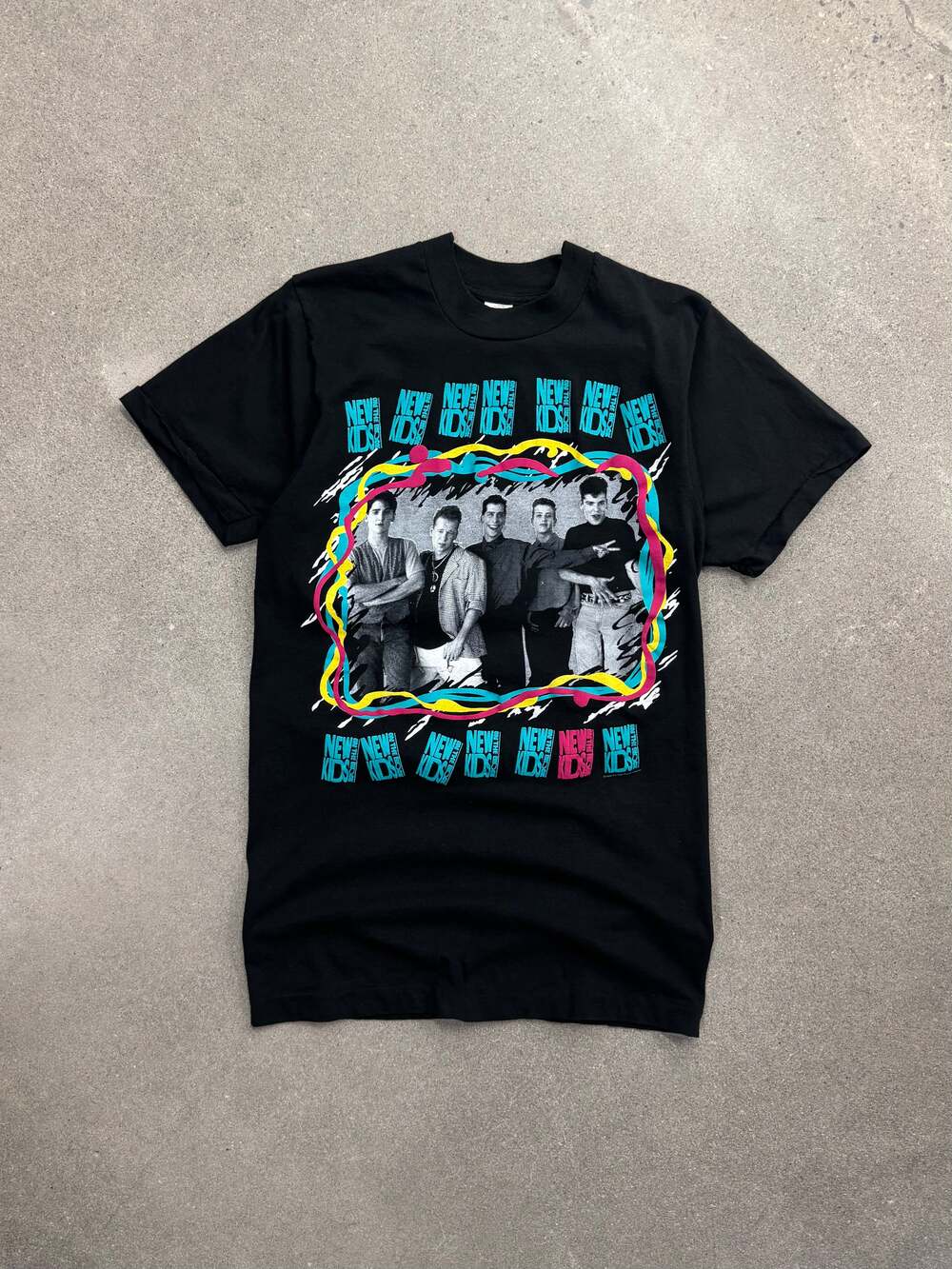 Vintage 1989 New Kids On The Block Canadian Tour T-Shirt - M - Picture 1 of 7